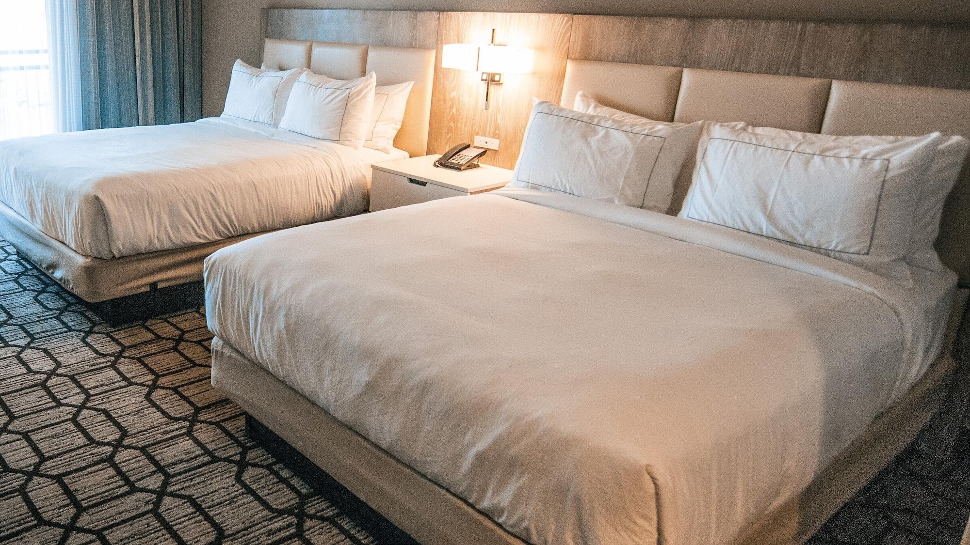 Doubletree By Hilton Lubbock - University Area Exteriör bild