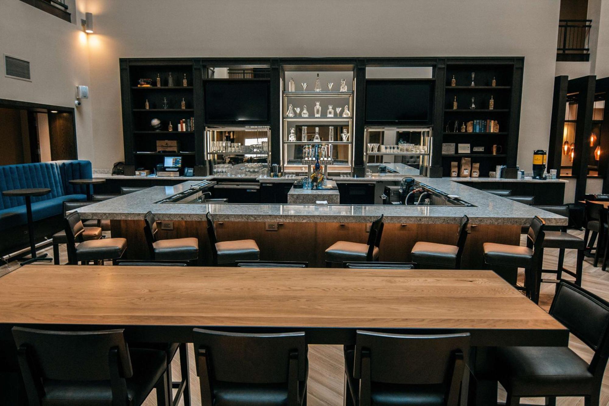 Doubletree By Hilton Lubbock - University Area Exteriör bild