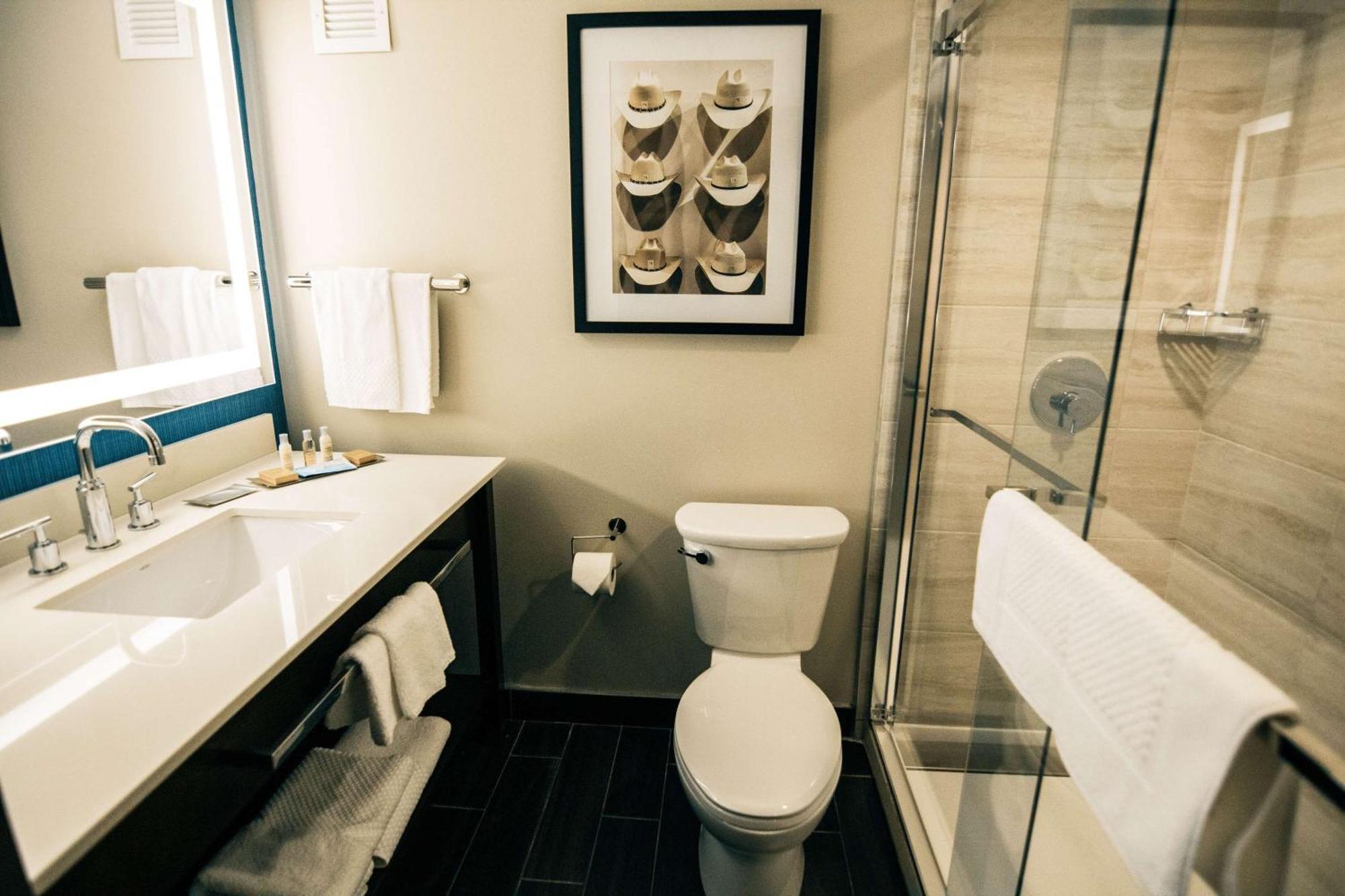 Doubletree By Hilton Lubbock - University Area Exteriör bild