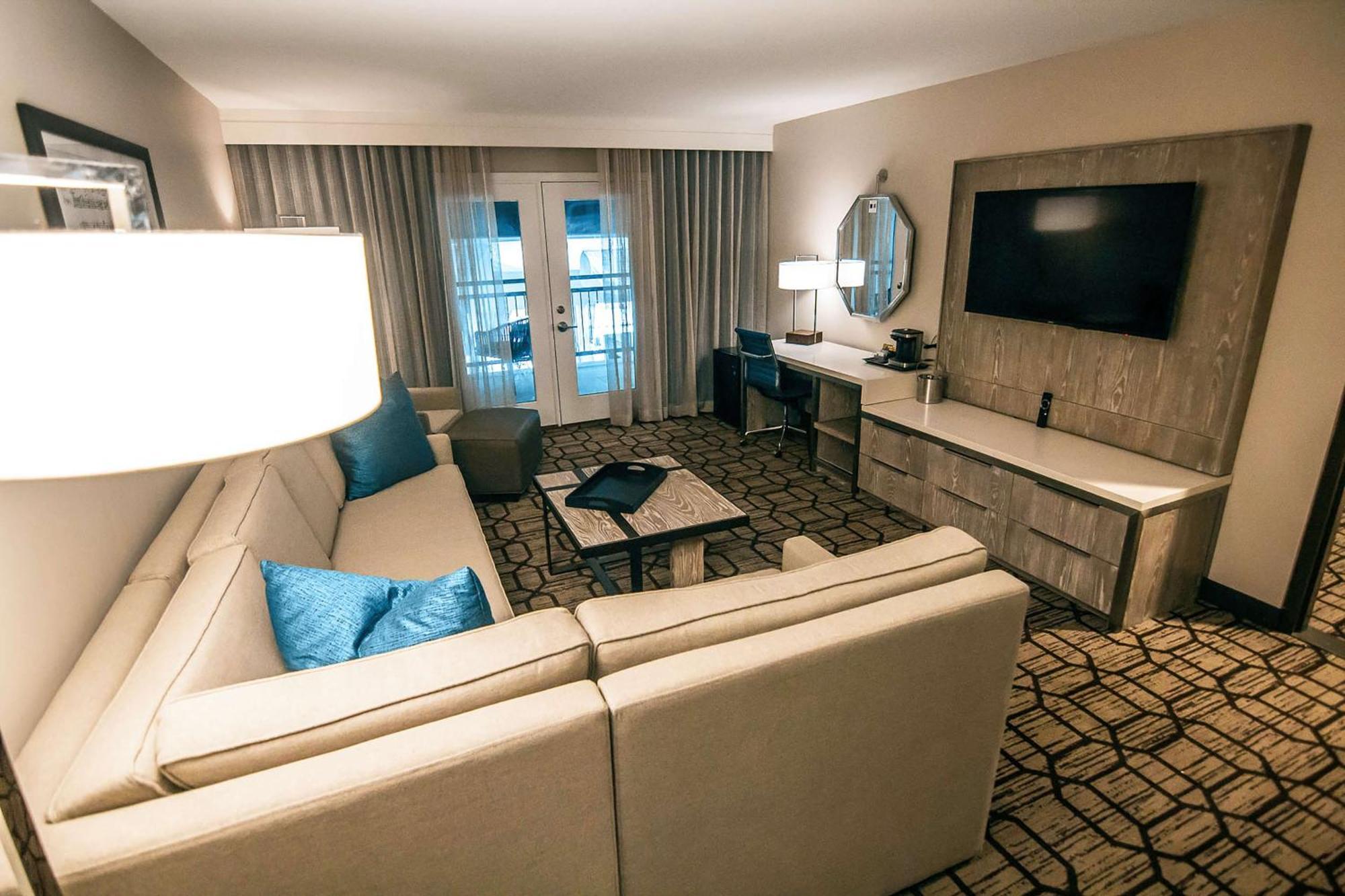 Doubletree By Hilton Lubbock - University Area Exteriör bild